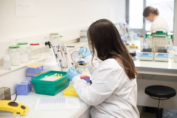 Laboratoire de recherche médicale à Nantes