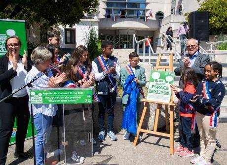 Inauguration espace sans tabac