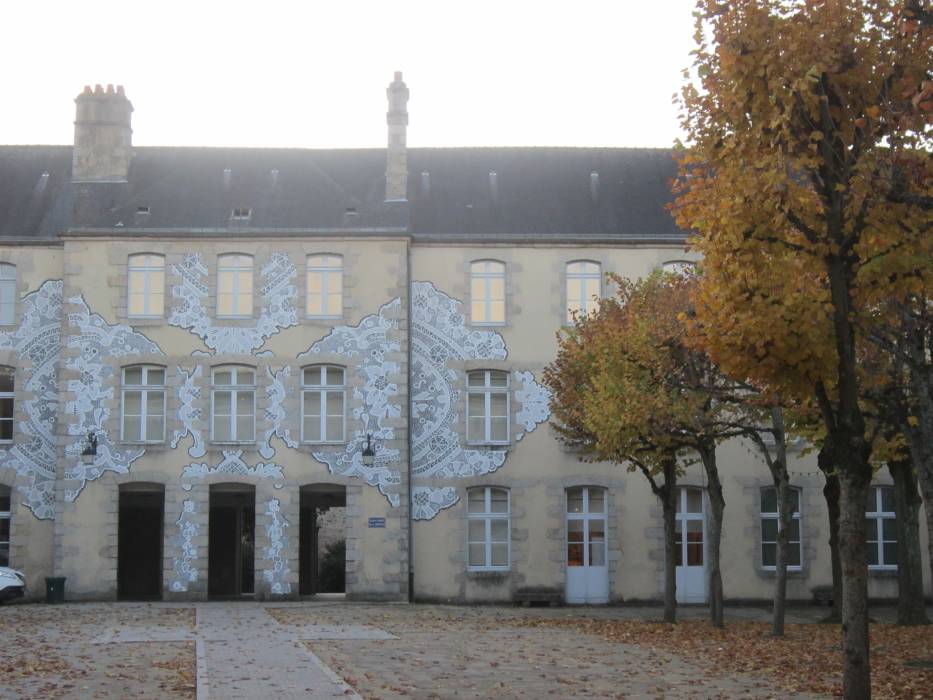 dentelle- alencon