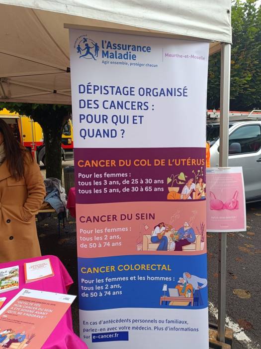 OCTOBRE ROSE - Longuyon