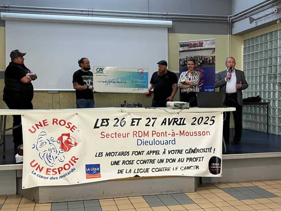 Remise de chèque 2025 | "Une Rose, Un Espoir" – Secteur Rupt-de-Mad & Pont-à-Mousson Remise de chèque 2025 | "Une Rose, Un Espoir" – Secteur Rupt-de-Mad & Pont-à-Mousson