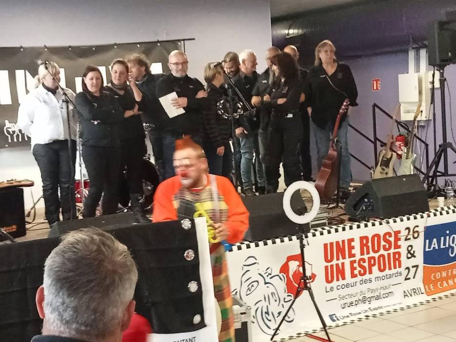 Remise de chèque 2025 | Une Rose Un Espoir Secteur Pays-Haut Remise de chèque 2025 | Une Rose Un Espoir Secteur Pays-Haut
