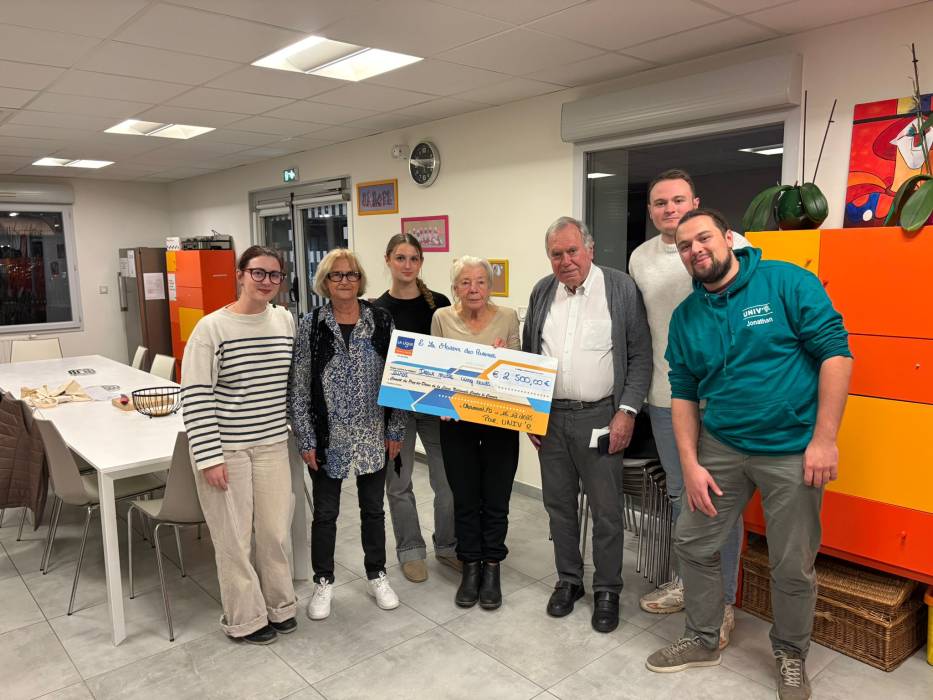 Remise de chèque Univ'R