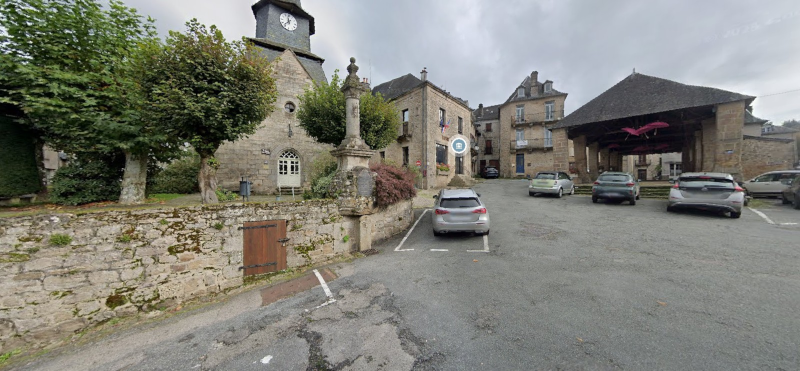 treignac place de la halle