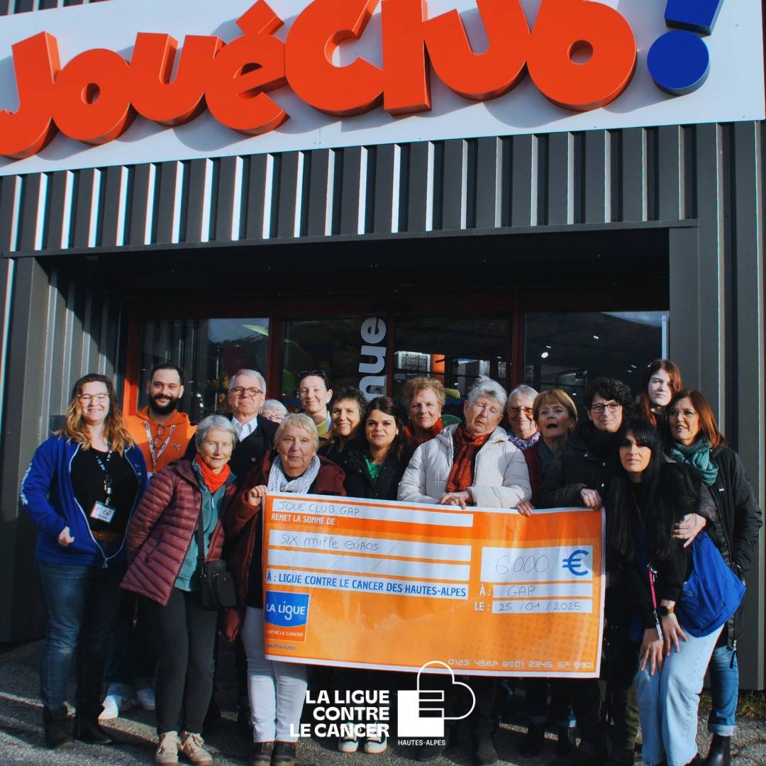 Remise de chèque Joue Club