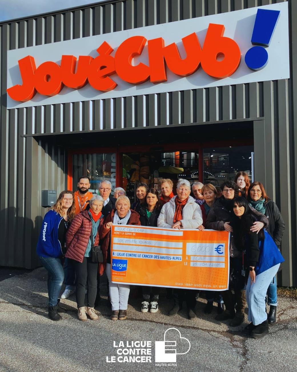 Remise de chèque Joue Club
