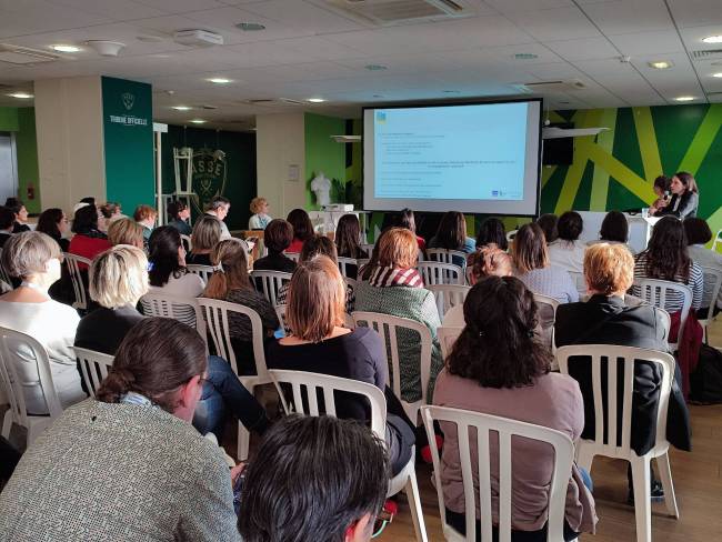 conférence forum vivre avec un cancer 2024